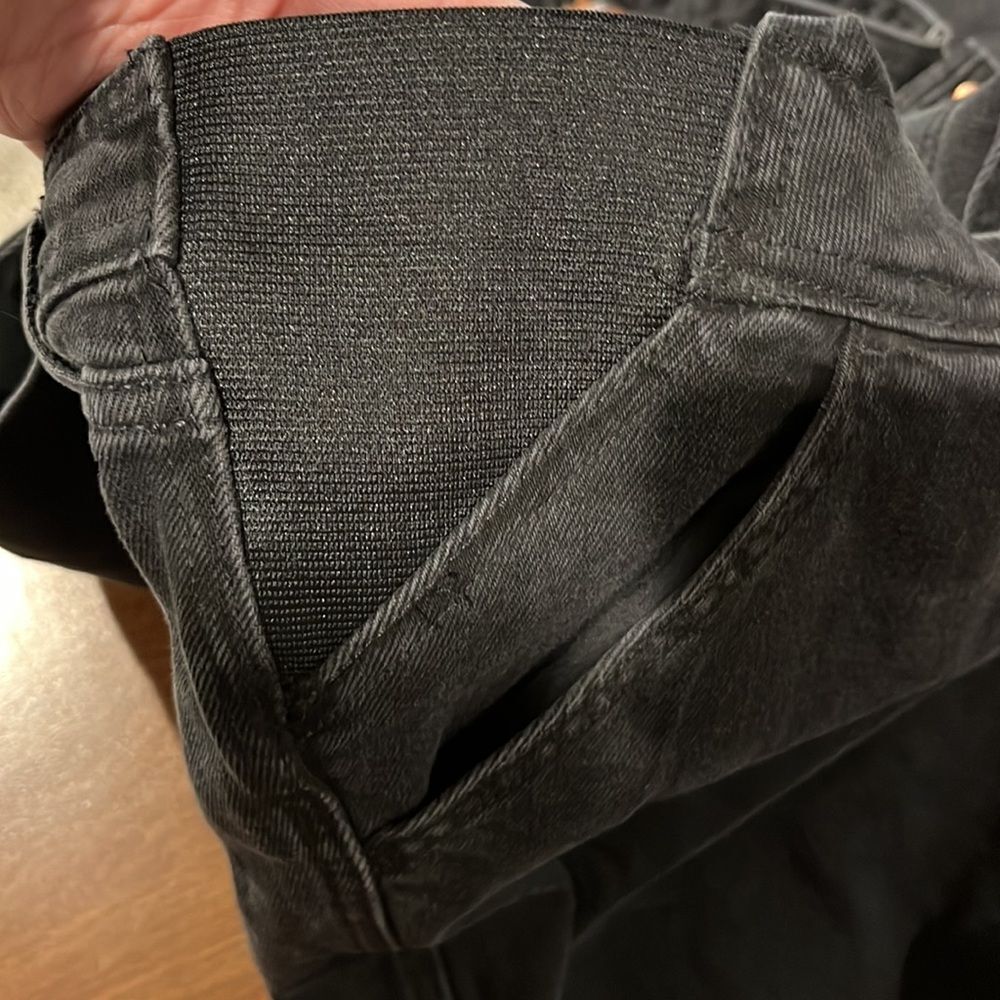 NWT Old Navy Black Side Panel distressed Maternity Overalls size 16. - Picture 9 of 9